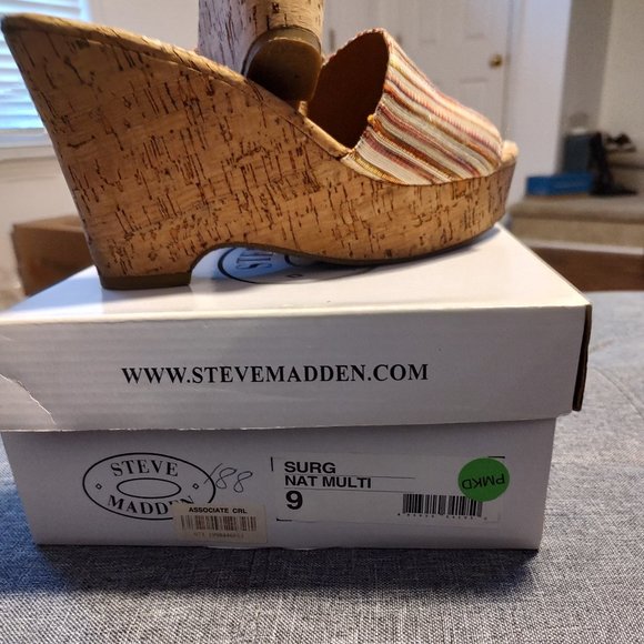 Shoes - Picture 1 of 3